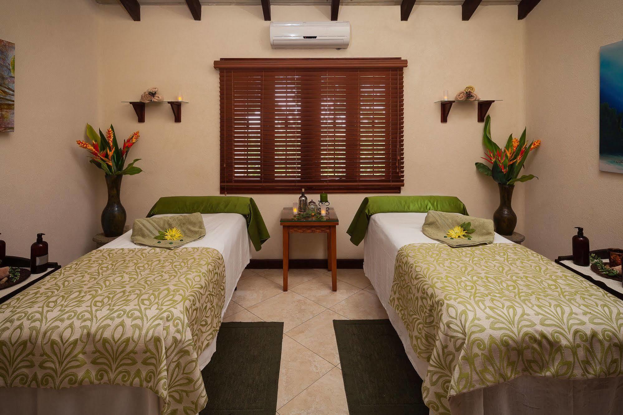 Sugar Cane Club Hotel & Spa (Adults Only) Saint Peter Bagian luar foto